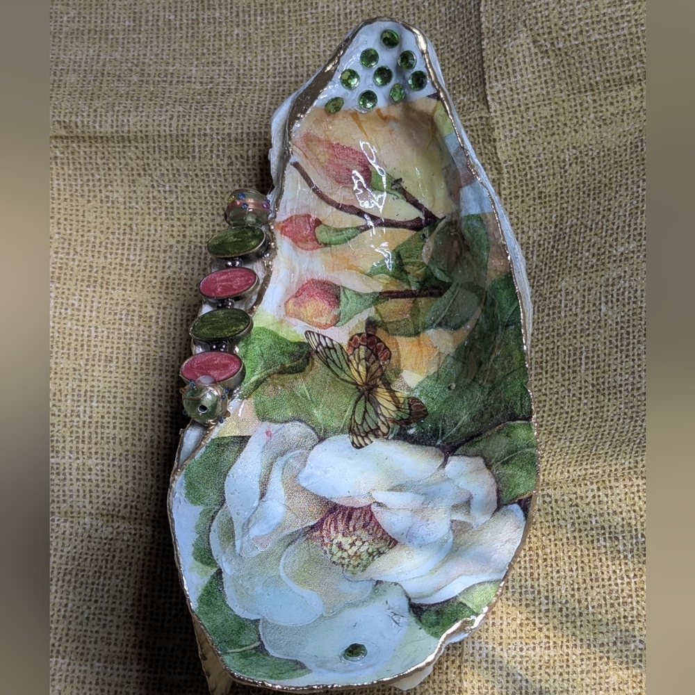 Handcrafted Decoupaged Oyster Shell Cluster Magnolia Trinket Dish 6.5"X3"